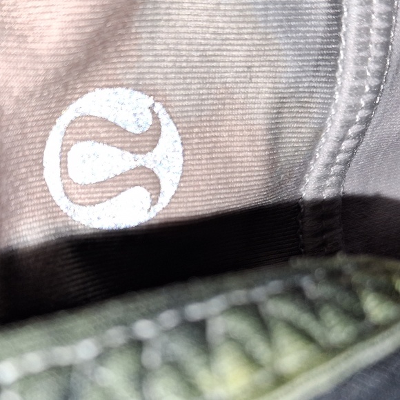 💚$12 - Picture 3 of 7